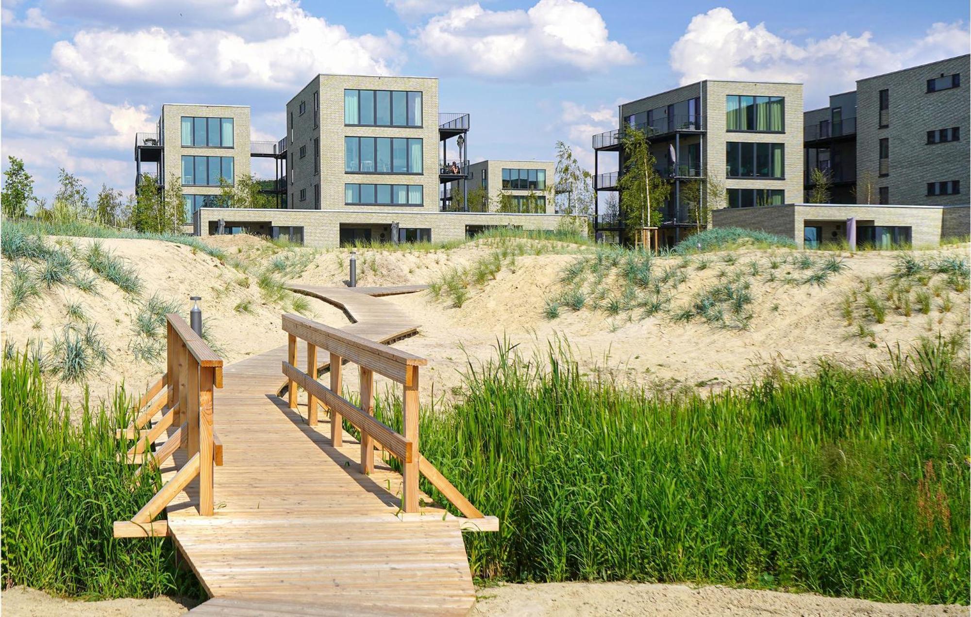 Awesome Apartment In Lembruch-Duemmer See Buitenkant foto